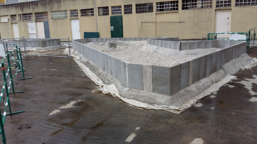 Travaux de réhabilitation du parking de la résidence des Jardins de Bonneveaux, reprise de l’étanchéité du parking souterrain, démolition de l’existant et réaménagement complet des parkings, éclairages et espaces verts